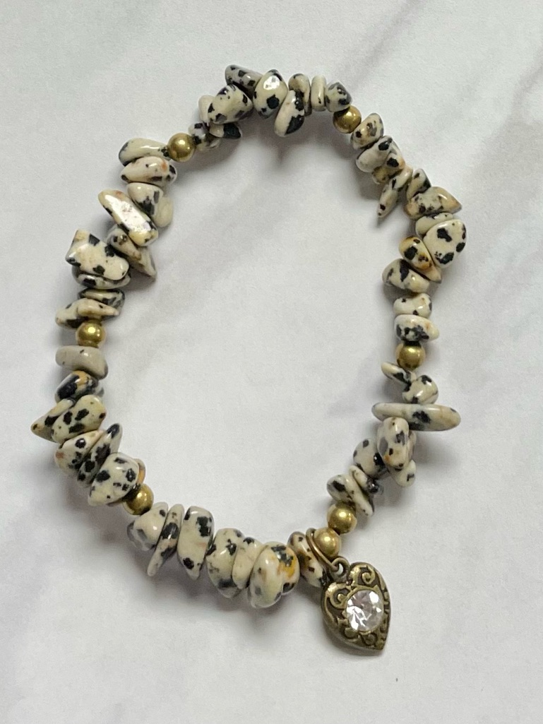 Gold Heart Charm Beaded Stretch Bracelet With White And Black Stone Chips